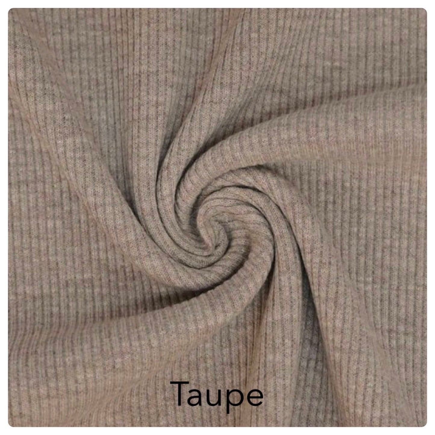 Initialen Beanie mit Umschlag