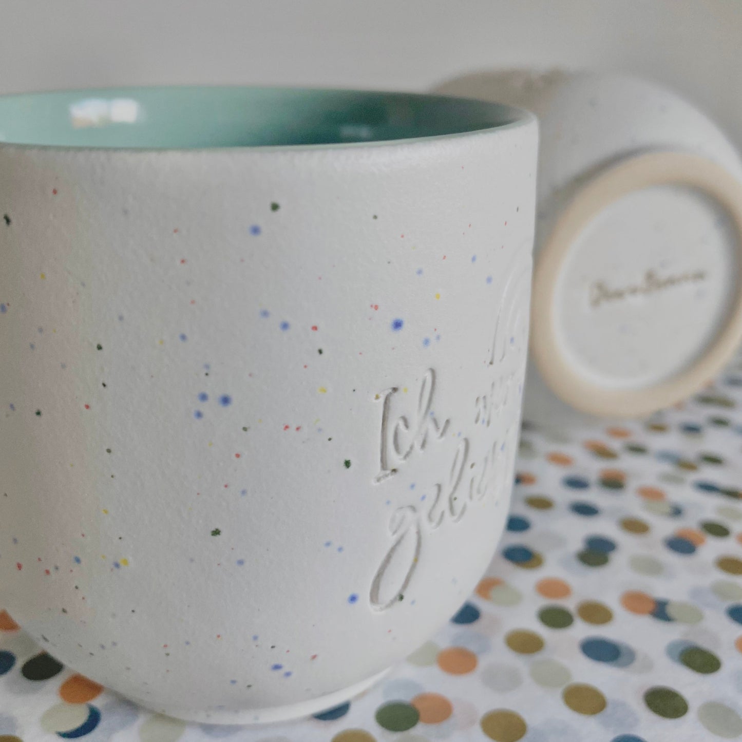 Ceramic mug "I am loved" confetti/taupe 200ml